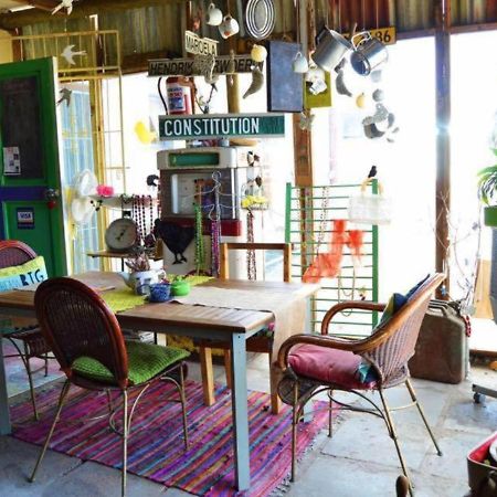 Suzie'S Coffee Shop Accommodation Bellville Exteriér fotografie
