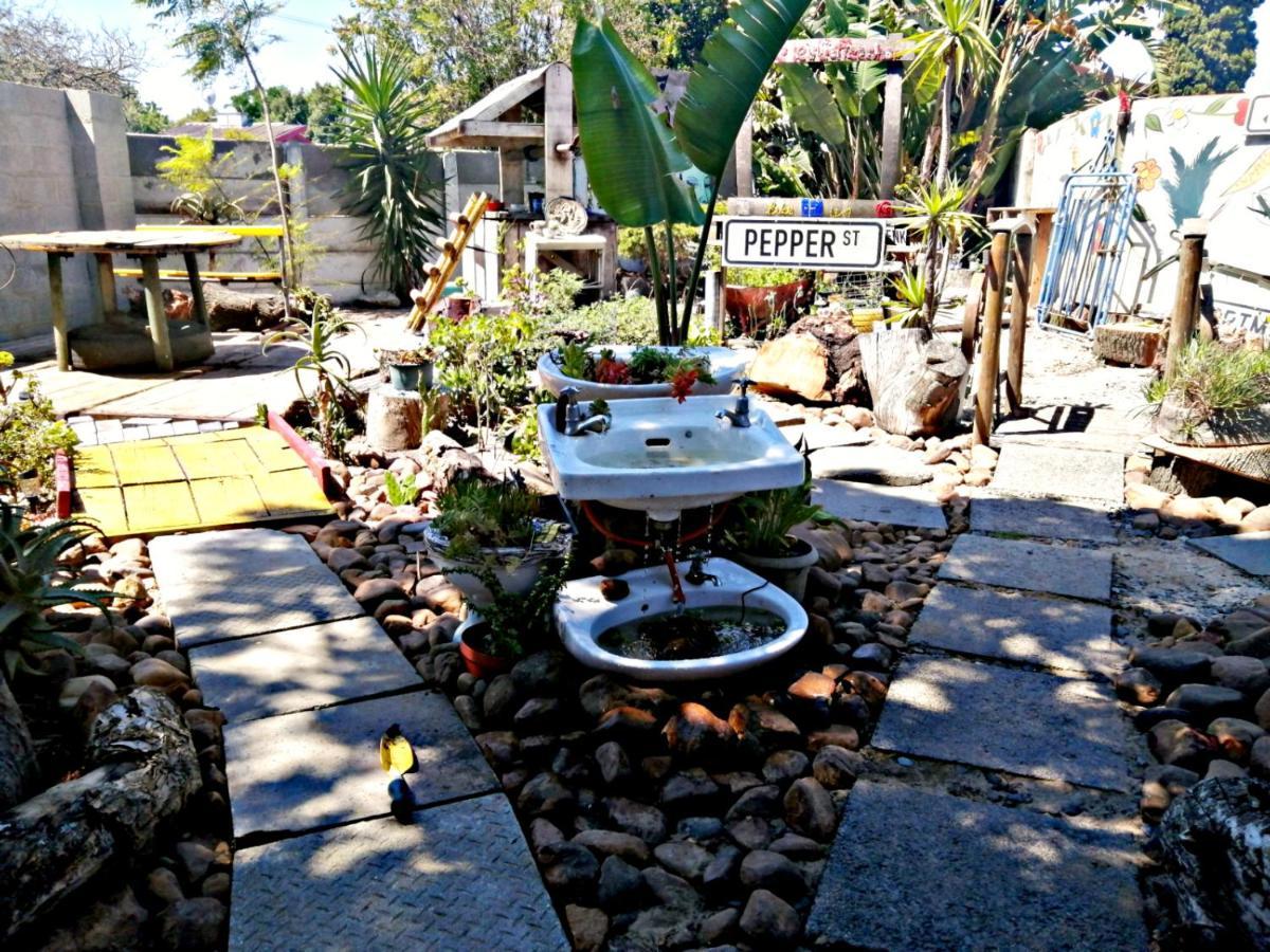 Suzie'S Coffee Shop Accommodation Bellville Exteriér fotografie