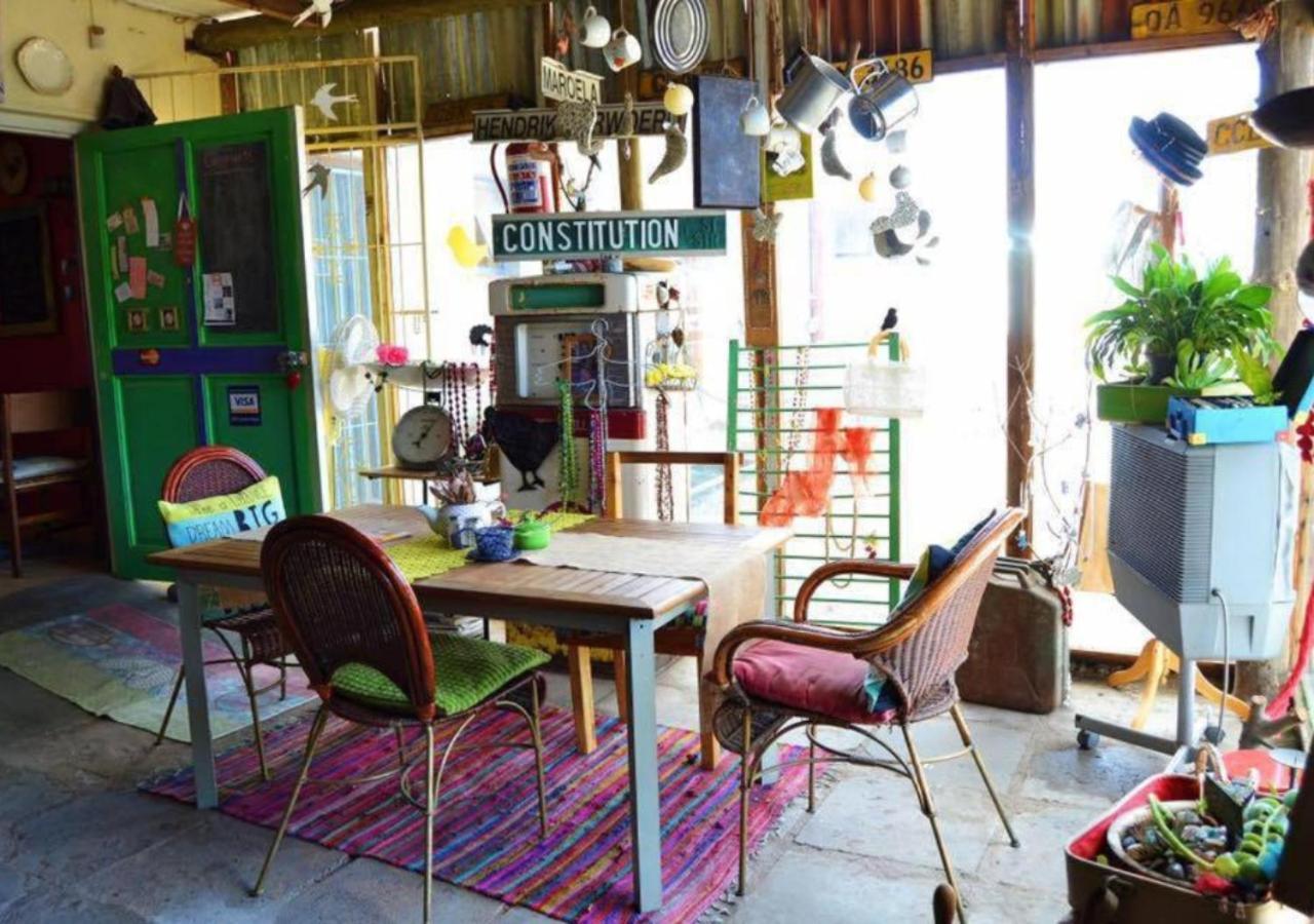 Suzie'S Coffee Shop Accommodation Bellville Exteriér fotografie